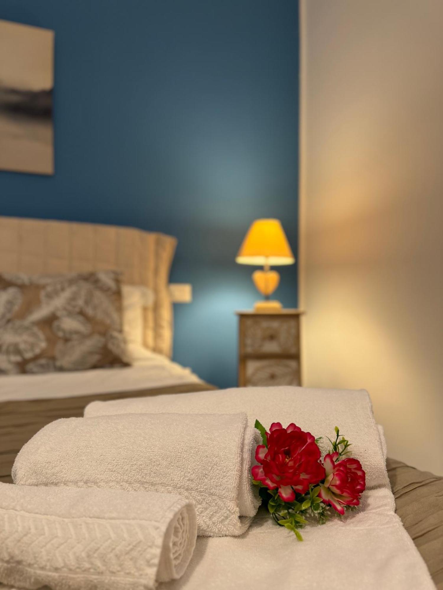 Pharus Miseni Suites And Rooms Bacoli Esterno foto